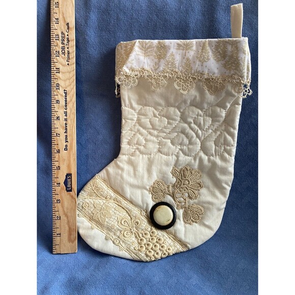 Vintage CHRISTMAS STOCKING Ivory Lace Quilted Heart With Embellishments Button - Picture 3 of 8